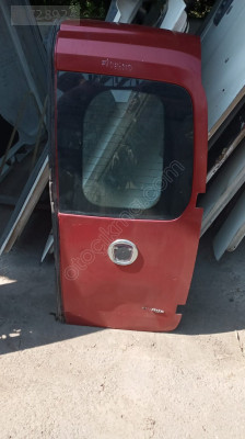 FİAT FİORİNO BAGAJ KAPAGI SAĞ ARKA