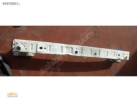 Ford Transit Ön Tampon Demiri - Ünallar Oto Çıkma Parça