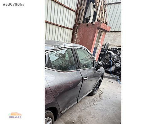 RENAULT CLİO SAĞ ÖN KAPI ÜNALLAR OTO ÇIKMA YEDEK PARÇA