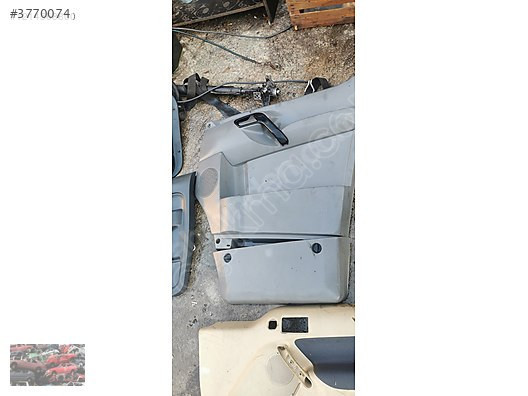 MERCEDES SPRİNTER 315 - 316 SAĞ KAPI DÖŞEMESİ
