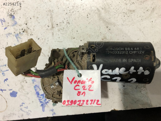 Nissan Vanetta C22 Ön Cam Silecek Motoru 0390332312