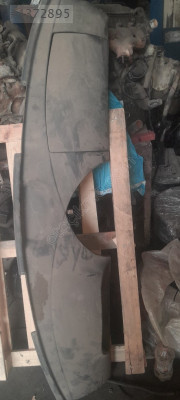 Chrysler Voyager ön göğüslük