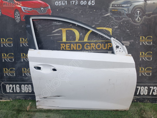 HYUNDAİ İ20 SAĞ ÖN KAPI ORİJİNAL ÇIKMA 2015-2018