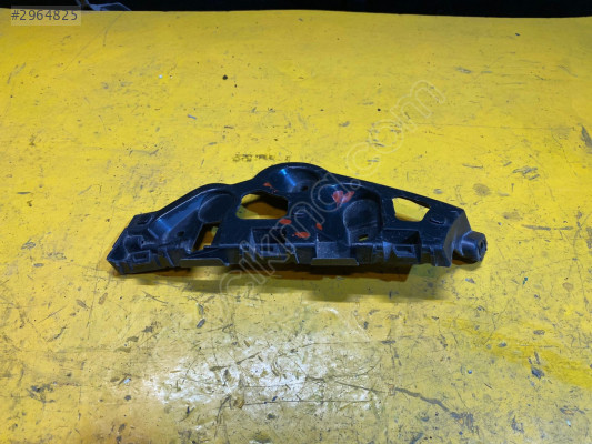 Dacia Sandero Arka Tampon Sağ Braketi Çıkma Orjinal 850449756R