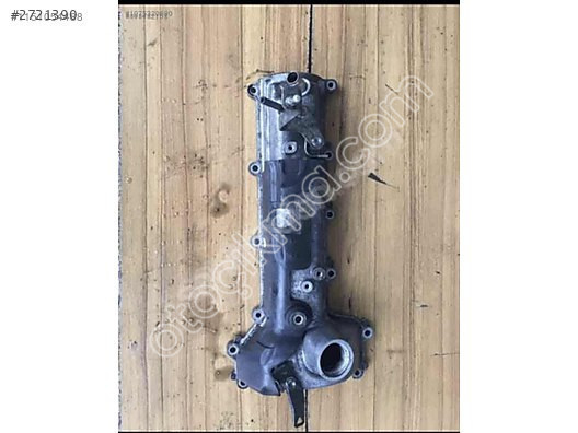 Corolla 1.6 külbütör kapağı
