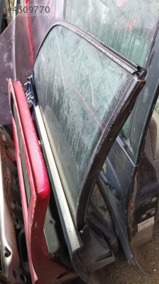 Senatör sol ön kapı