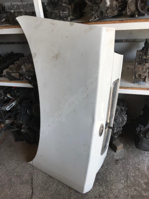 Ford escort sedan bagaj kapağı