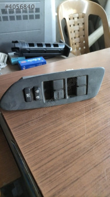 8404002080 Toyota Auris cam düğme takımı
