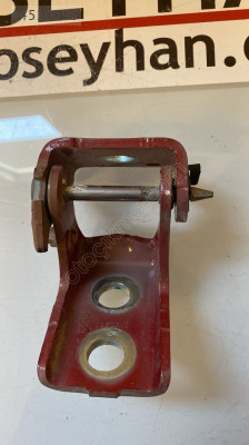 Opel Corsa F 2024 ön sağ kapı üst menteşesi