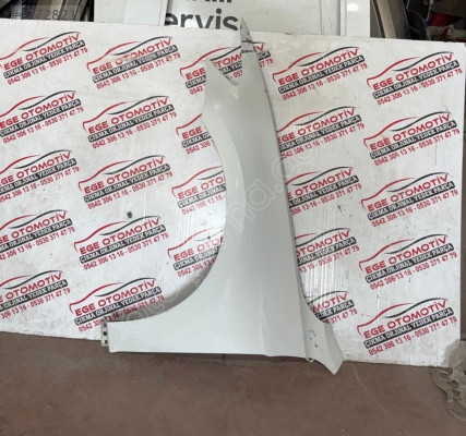 2015/2021 VW PASSAT BEYAZ SOL ÖN ÇAMURLUK ORJINAL LOKALLIK