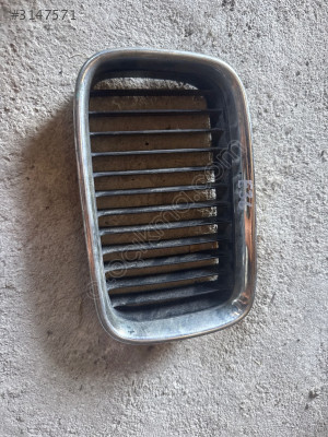 BMW E36 Ön Panjur Izgara