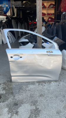 Citroen C5 Modeli İçin Sağ Ön Kapı - Oto Çıkma Parçalar
