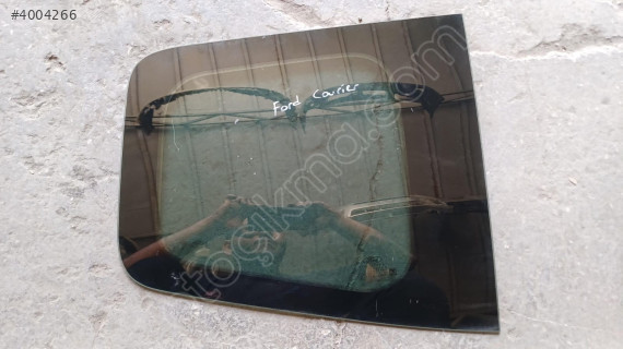 Ford Courier Sağ Arka Kelebek Camı
