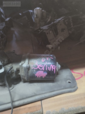 Berlingo silecek motoru