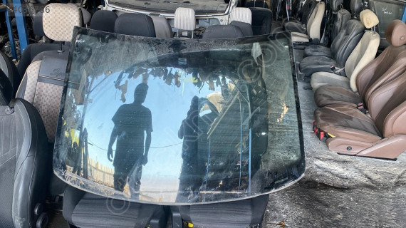 VW POLO ÖN CAM OTO FEDAİ