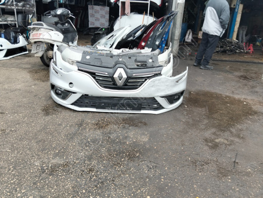 Renault megane 4 ön tampon