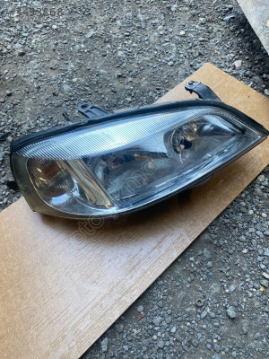 Opel Astra 9 1.7 Sağ Far