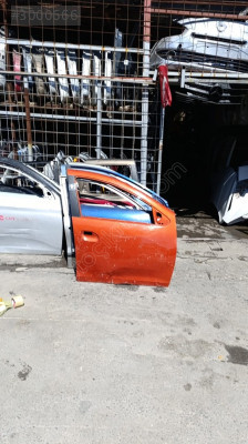DACİA DUSTER SAĞ ÖN KAPI ORJİNAL ÇIKMA