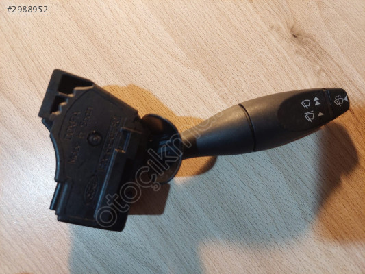 FORD FİESTA 2002-2008 SİLECEK KOLU 2S6T-17A553AA