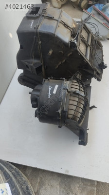 FORD CONNECT KALORİFER KAZANI ÇIKMA