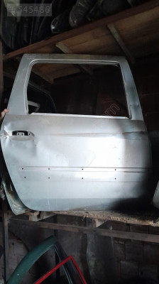Dacia Logan 2008 model sağ arka kapı