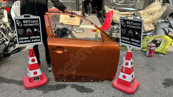 PEUGEOT 2008 SAĞ ÖN KAPI ORİJİNAL ÇIKMA YEDEK PARÇA