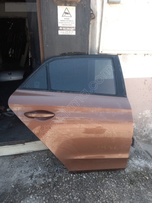 HYUNDAİ İ20 2016 ÇIKMA ORİJİNAL DOLU SAĞ ARKA KAPI