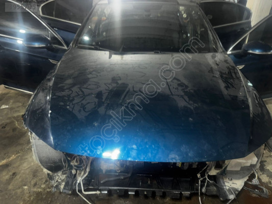 VOLKSWAGEN PASSAT B8.5 ÖN KAPUT  EYLÜL OTO