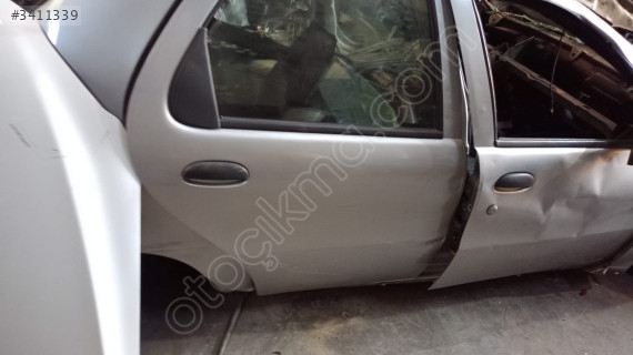 fiat albea sağ arka kapı