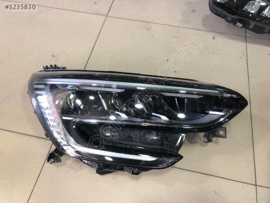 RENAULT MEGANE 4S FULL LED SAĞ FAR 260103060R