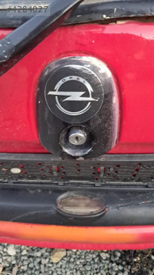 OPEL CORSA B BAGAJ AÇMA BUTONU.OTO ERKAN ÜNYE