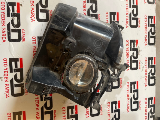 BMW F30 3SERİSİ SAĞ ÖN SİS FAR YUVASI BRAKETİ ORJİNAL ÇIKMA