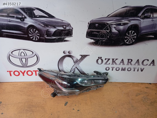 2020-2025 TOYOTA COROLLA CROSS ÇIKMA ORİJİNAL SAĞ ÖN FAR