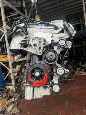 VW VOLKSWAGEN PASSAT B6 3.2VR6 FSİ MOTOR ÇIKMA AXZ