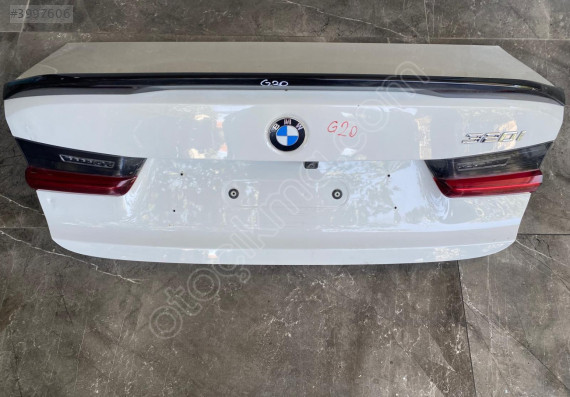 BMW 320 G20 BAGAJ KAPAĞI