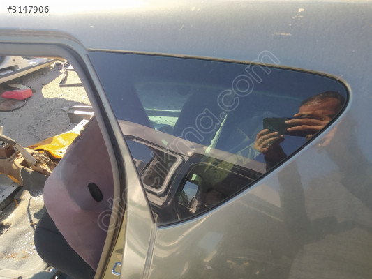 ÇIKMA PEUGEOT 407 SW SOL ARKA KAPI KELEBEK CAMI