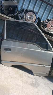 HYUNDAİ H100 SAĞ ÖN KAPI CIKMA