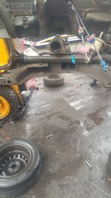 Megan 2 alt traves parçası