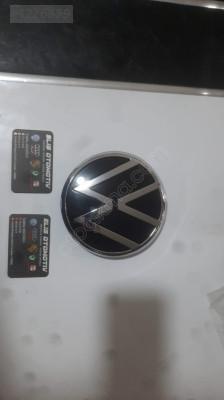 VOLKSWAGEN PASSAT B8.5 AMBLEM