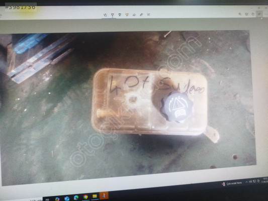 Peugeot 407 yedek su deposu