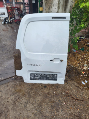 Fiat dkblo bagaj kapağı