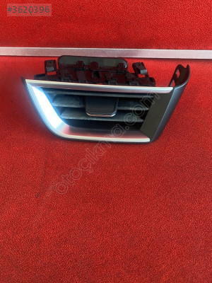 RENAULT CLİO 5 SAĞ ÖN KALORİFER IZGARASI ORJİNAL 687608207R