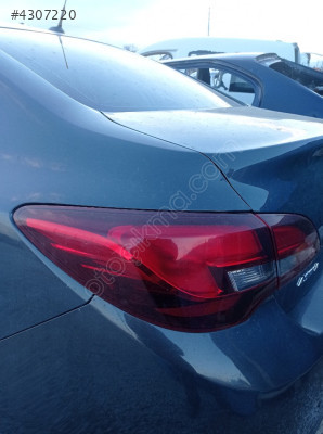 OPEL ASTRA J SAĞ SOL İÇ DIŞ STOP SAĞ HASARLI ORJİNAL