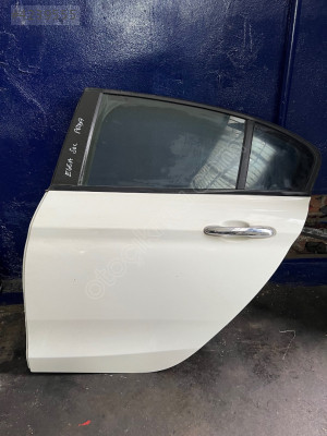 EGEA SOL ARKA KAPI HATASIZ BOYASIZ ORJİNALL ÇIKMA PARÇAA