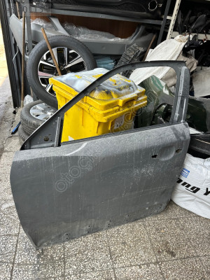 Peugeot 2008 sol ön kapı orijinal