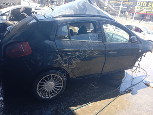 Fiat Bravo Sağ Arka Kapı - Mert Oto Çıkma Parçaları