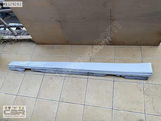 BMW 3 SERİSİ F30 MARŞPİYEL KAPLAMASI SOL