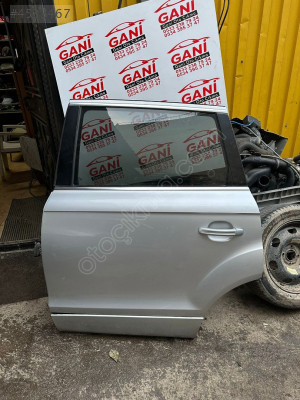 AUDİ Q7 SOL ARKA KAPI