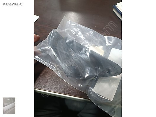 Renault Megane dış dikiz ayna bakalit tutucağı sol 8200073430