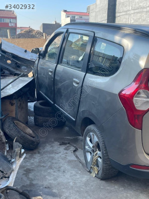 DACİA LODGY SOL ÖN KAPI